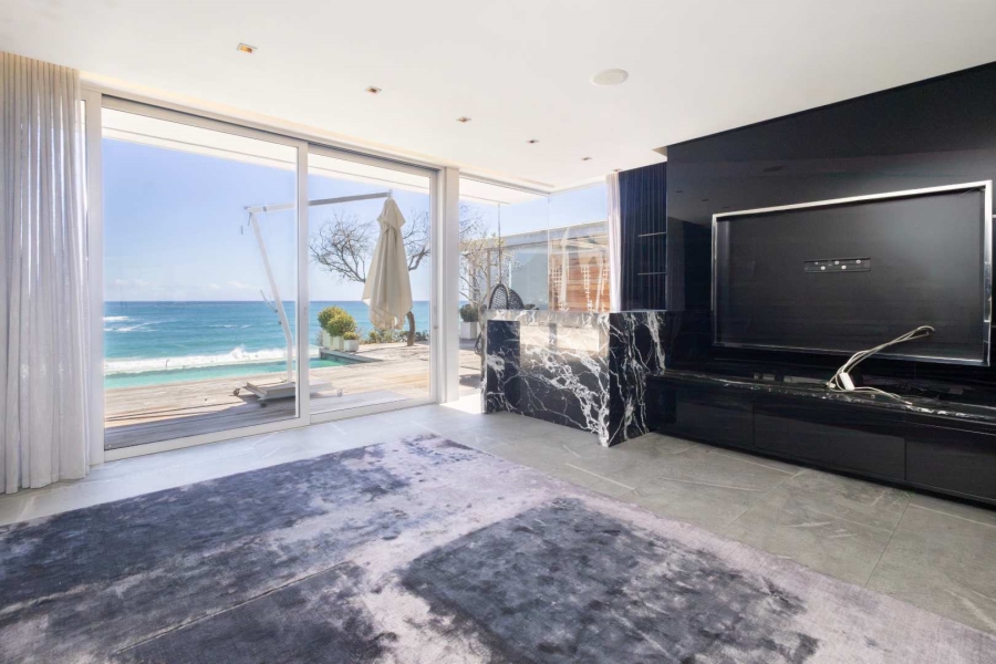3 Bedroom Property for Sale in Camps Bay Western Cape